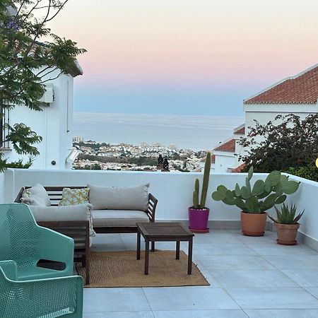 A Terrace With Sea View, 2 Bedrooms Apartment In Benalmádena Dış mekan fotoğraf
